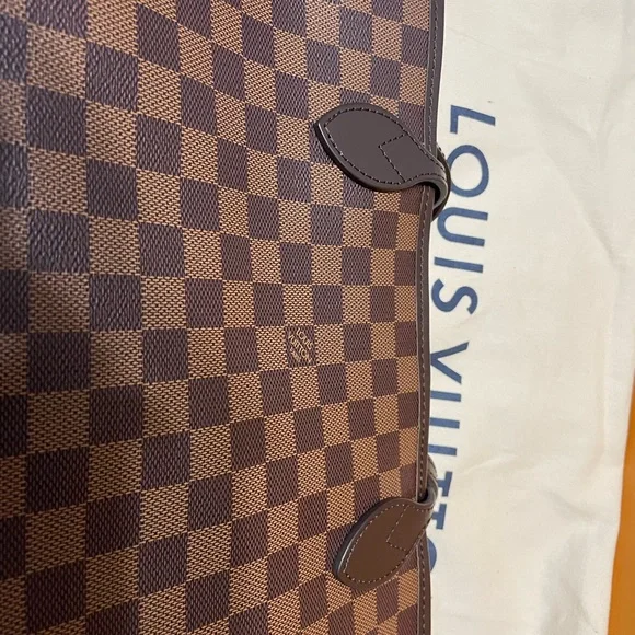 Louis Vuitton Neverfull MM Damier - Picture 11 of 12